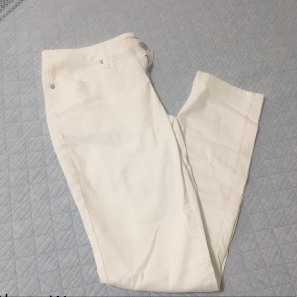 White Jeans